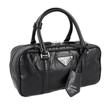 Prada Women's Black Leather Re-edition 2001 Shoulder Bag 1BB098