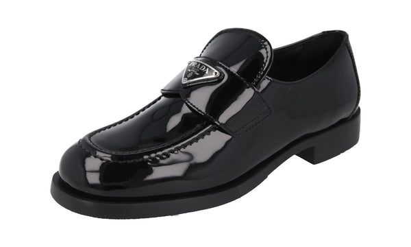 Prada Women's 1D168N 069 F0002 Leather Business Shoes