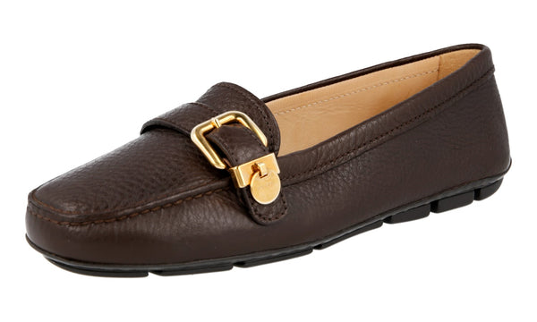 Prada Women's 1DD009 3AD1 F0201 Leather Loafers