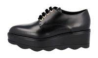 Prada Women's Black welt-sewn Leather Lace-up Shoes 1E851H