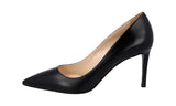 Prada Women's Black Leather Pumps / Heels 1I939F