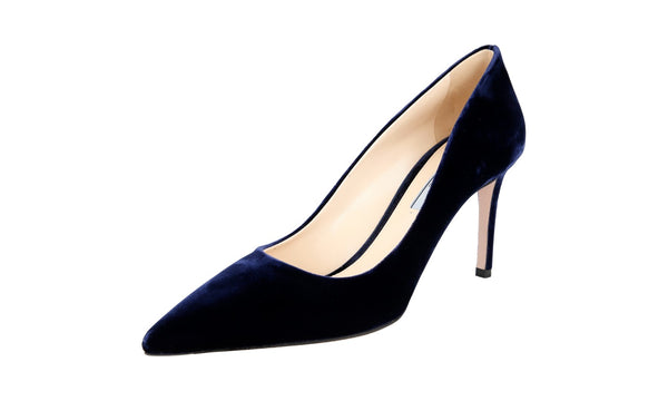 Prada Women's 1I939F 3I34 F0008 Leather Pumps / Heels