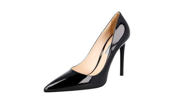 Prada Women's 1I939F LZF F0002 Leather Pumps / Heels
