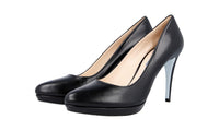 Prada Women's Black Leather Pumps / Heels 1IP079