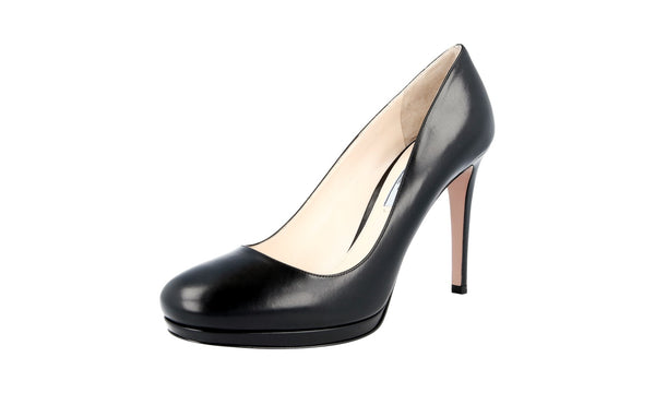 Prada Women's 1IP286 07I F0002 Leather Pumps / Heels