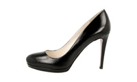 Prada Women's Black Saffiano Leather Pumps / Heels 1IP286