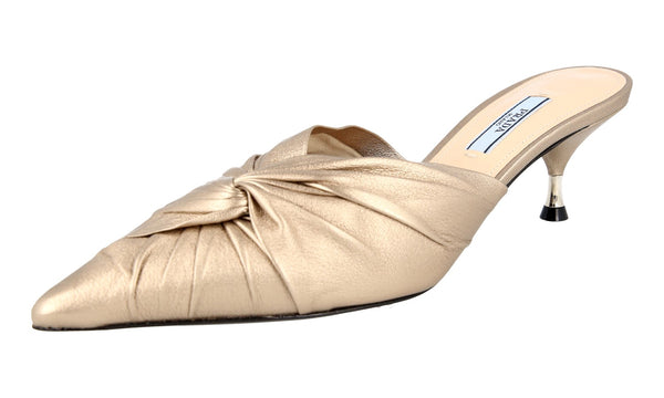 Prada Women's 1S760I 79A F0482 Leather Pumps / Heels