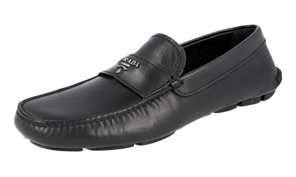 Prada Men's 2D2170 34A F0002 Leather Loafers