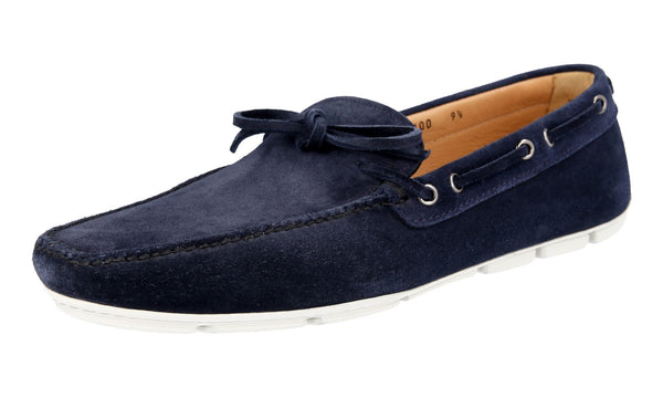 Prada Men's 2DD100 103 F0008 Leather Loafers