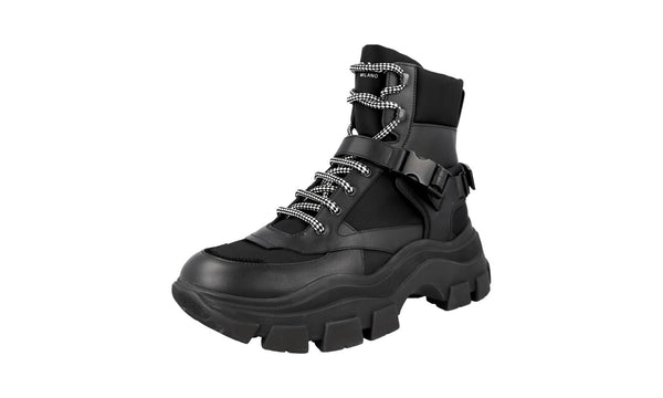 Prada Men's 2TE153 999 F0002 Heavy-Duty Rubber Sole Leather Boots