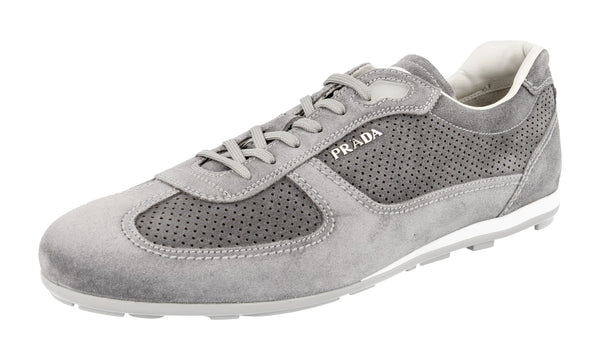 Prada Men's 4E2020 3AM5 F073E Leather Sneaker