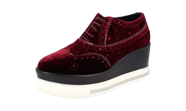 Miu Miu Women's 5E661A 8GW F0007 Leather Lace-up Shoes