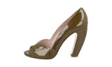 Miu Miu Women's Green Leather Pumps / Heels 5KP173