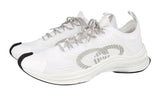 Gucci Men's White Run Sneaker 680893