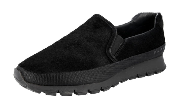 Prada Men's PSU002 999 F0VVV Leather Sneaker